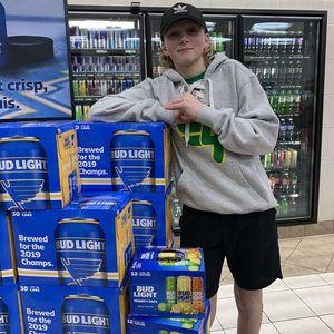 Meet your Posher, Johnny